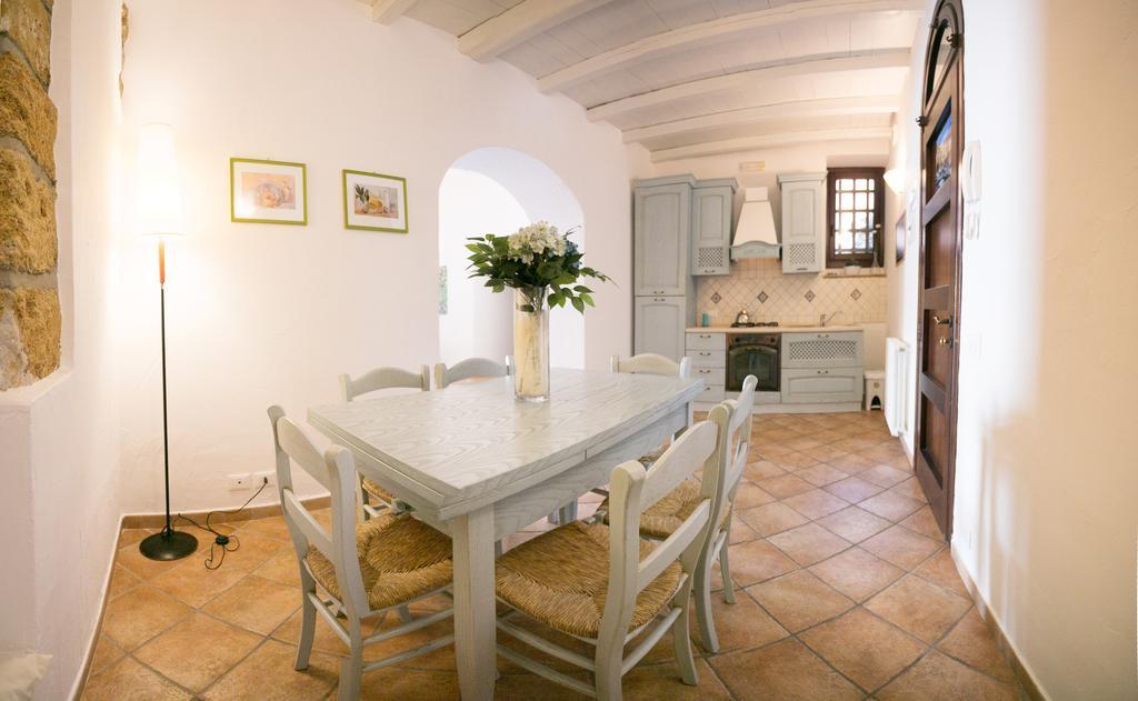 체팔루 Casa Del Lavatoio 아파트 외부 사진