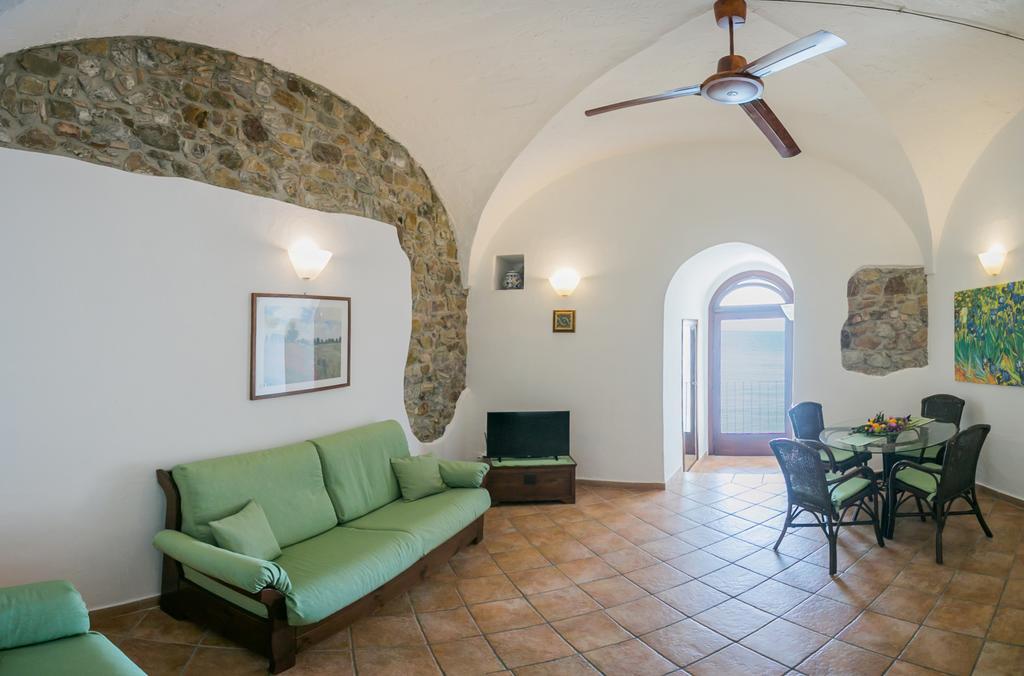 체팔루 Casa Del Lavatoio 아파트 외부 사진